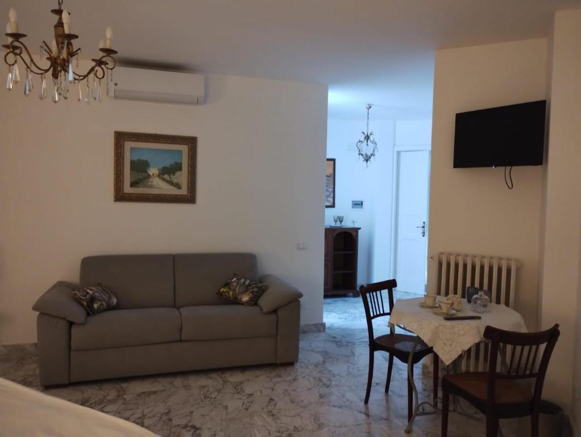 Il Giardino Della Scuncerta Bed & Breakfast Lecce Exterior foto